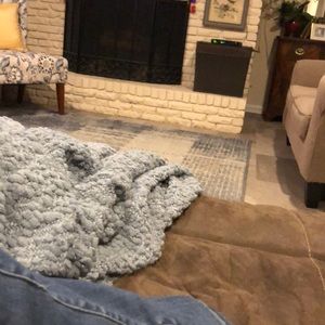 Meet your Posher, Naomi